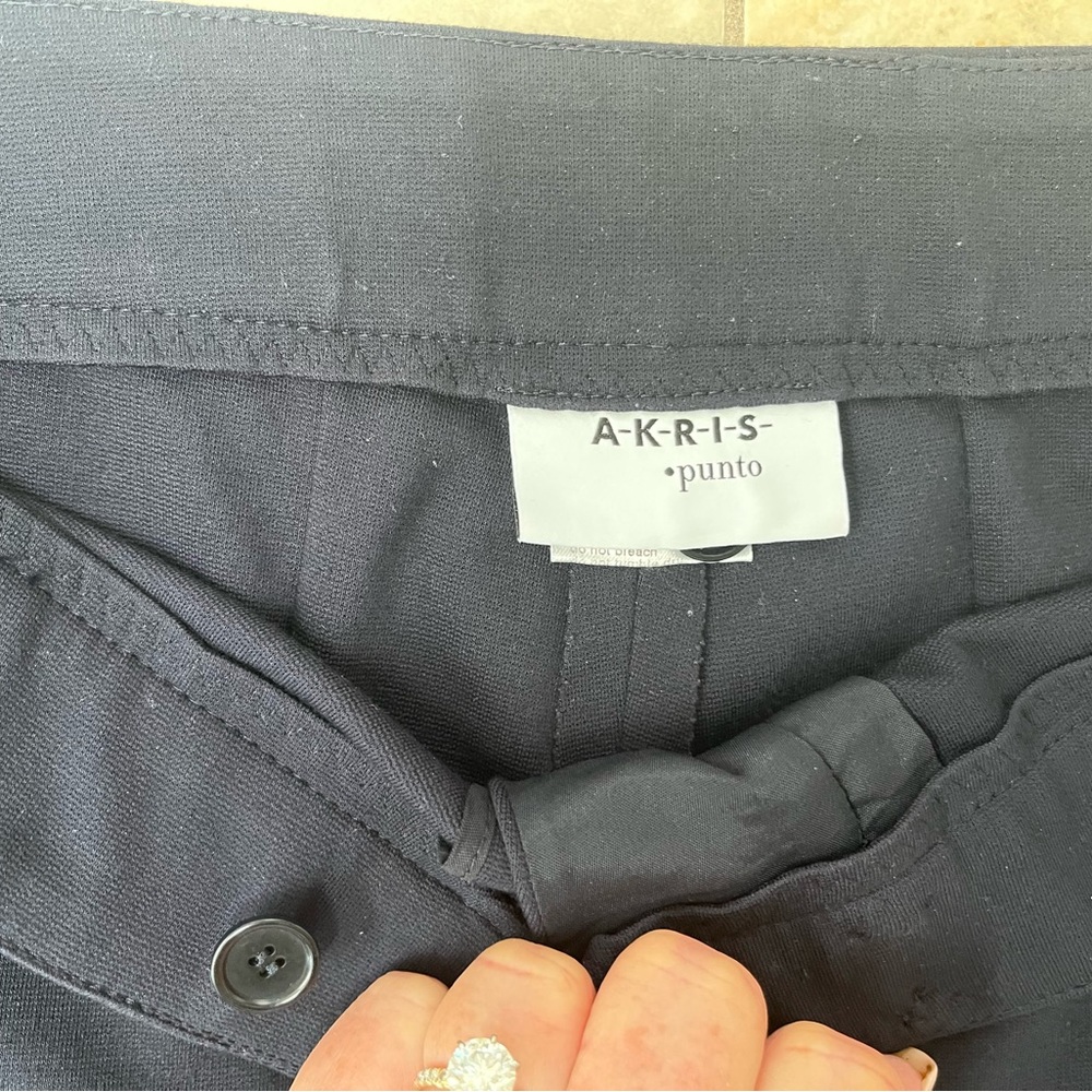 AKRIS punto Women’s Slacks - Picture 4 of 11